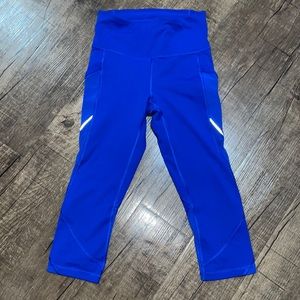 Lululemon Fast As Light Cropped Leggings